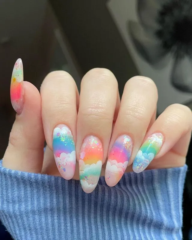 Mẫu nail cầu vồng đẹp