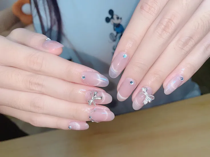 Làm nail tay xinh đón tết