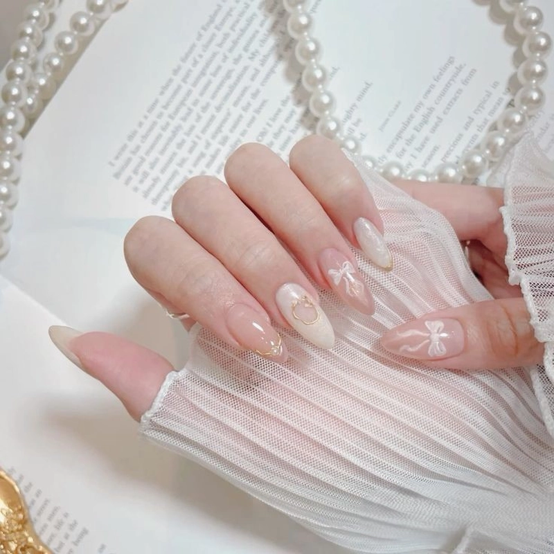 mẫu nail kỷ yếu độc đáo