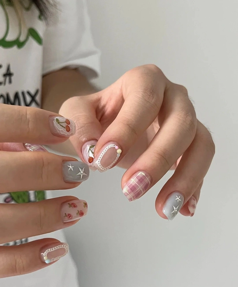 nail kỷ yếu sang trọng nhất