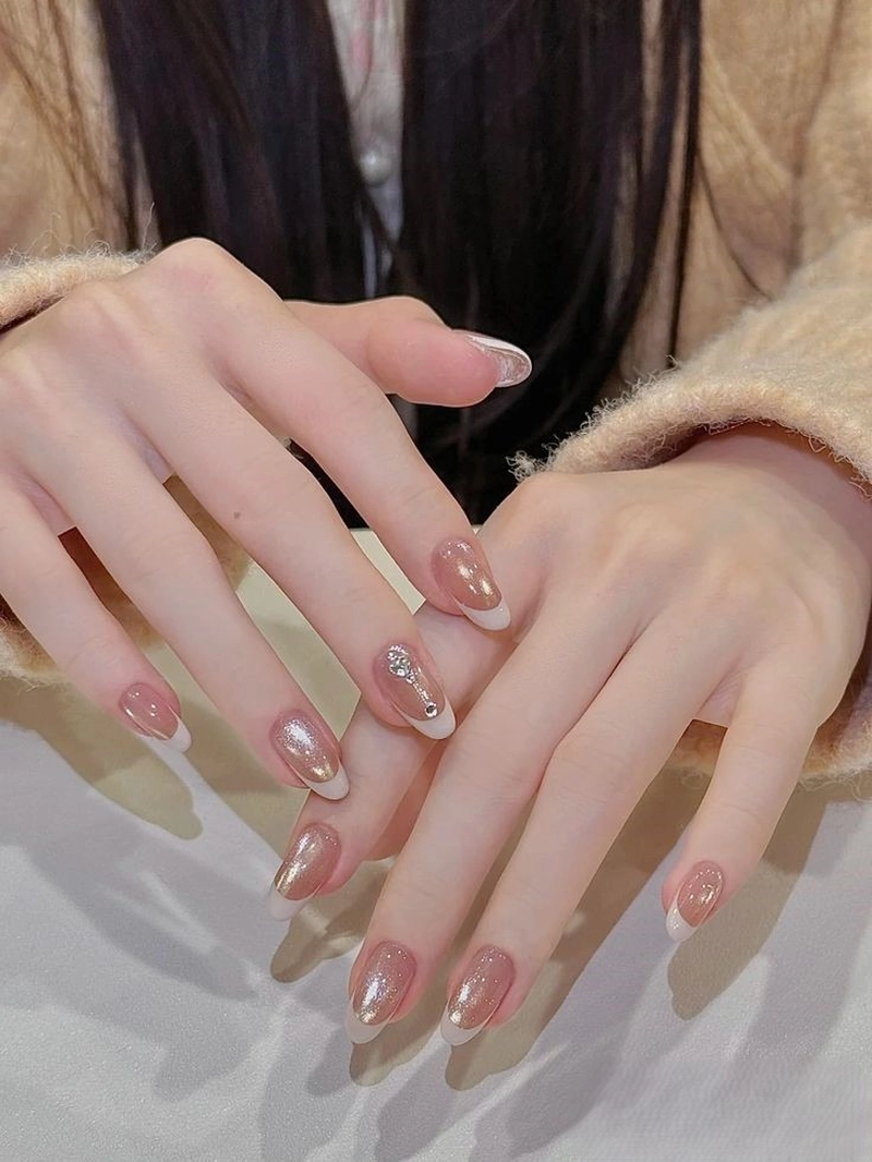 móng tráng gương ngọc trai