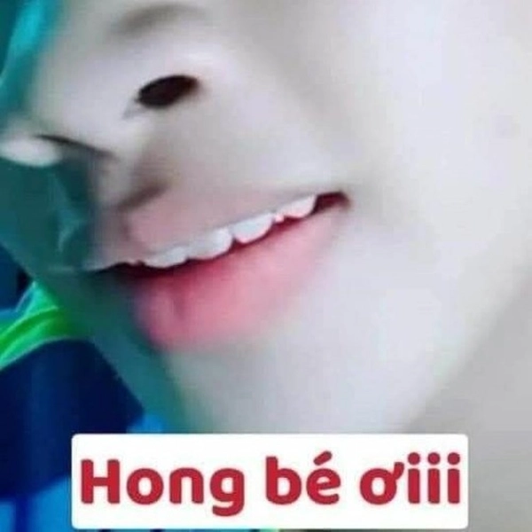 hình chế hông bé ơi đang nổi 