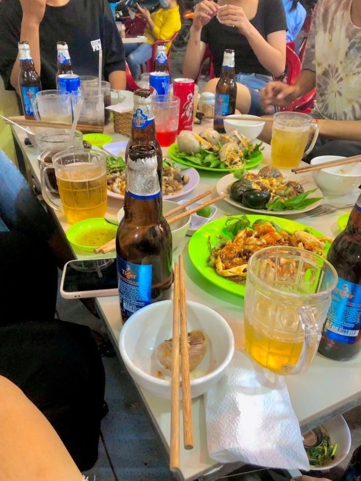 ảnh đi nhậu với bia lạnh 