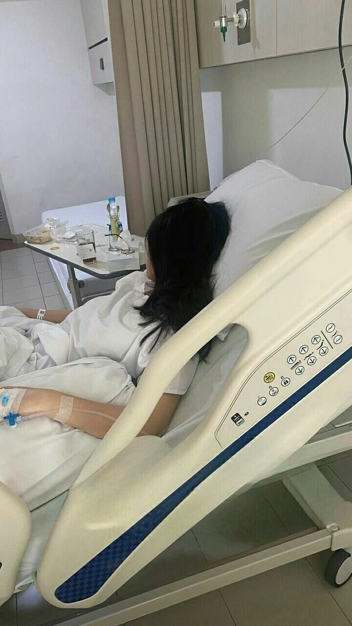 ảnh truyền nước tự chụp cận cảnh 