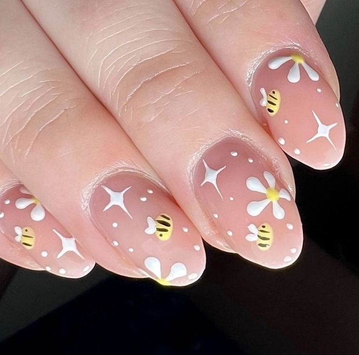 mẫu nail cho học sinh cấp 3 dự tiệc sinh nhật 