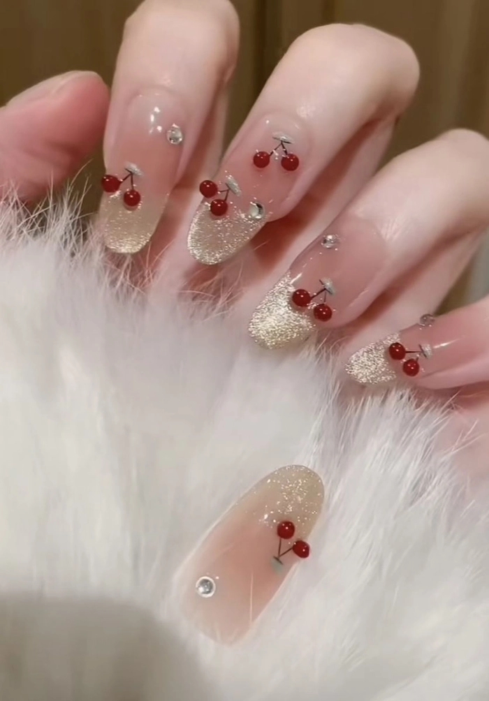 mẫu nail cho học sinh cấp 3 kiểu trong veo 