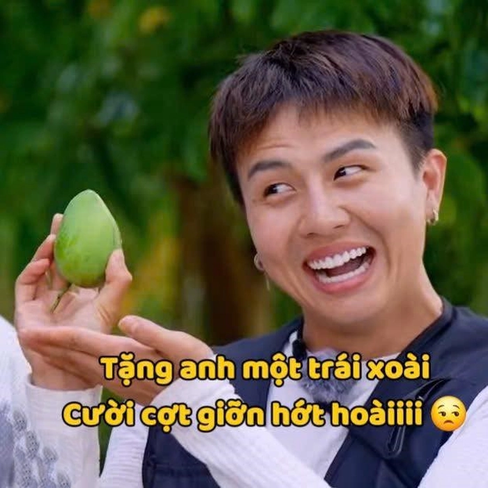 tặng quà meme gia đình haha