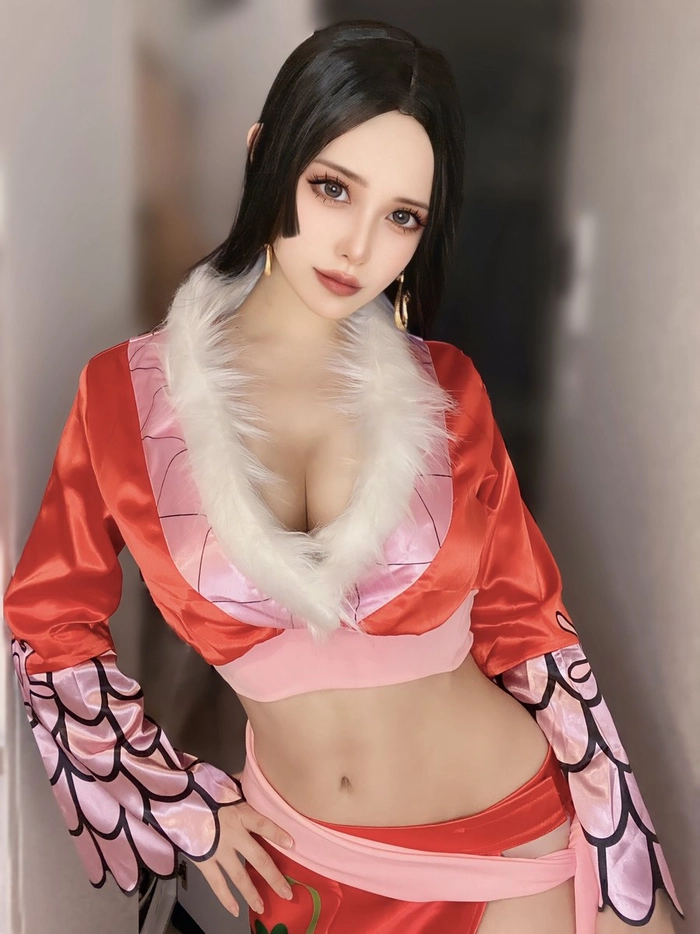 boa hancock cosplay quyến rũ