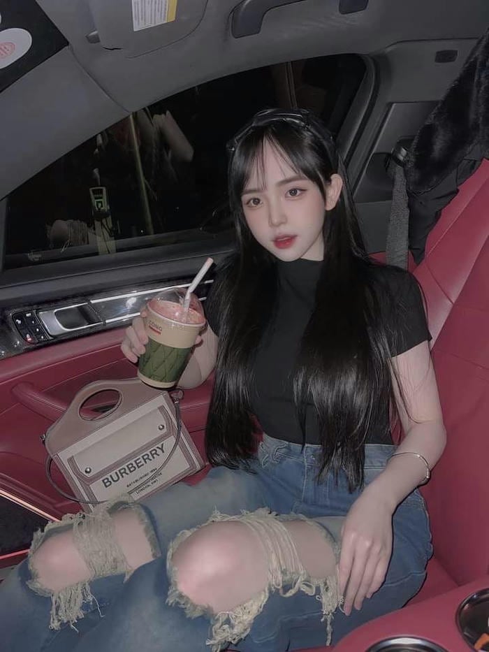 Trần Huyền Châu phong cách