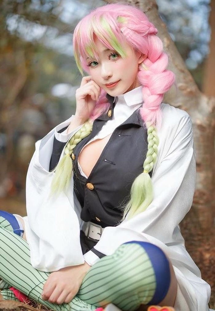ảnh cosplay Luyến Trụ phong cách Nhật Bản
