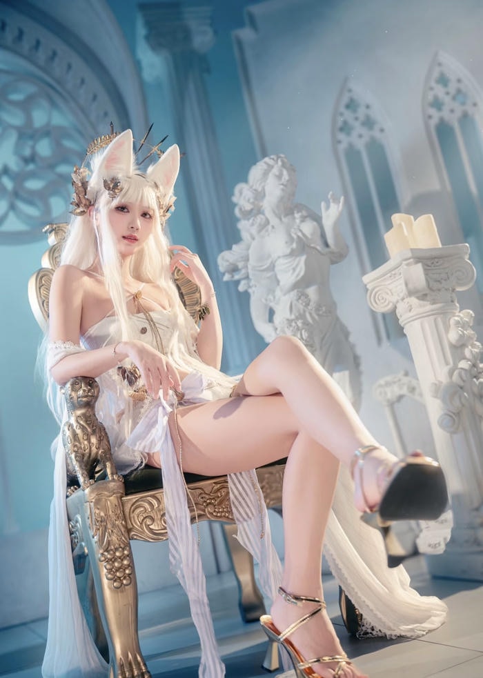 ảnh cosplay anime girl đẹp sang trọng