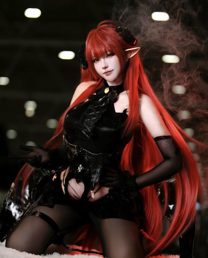ảnh cosplay anime girl thần thái sang trọng