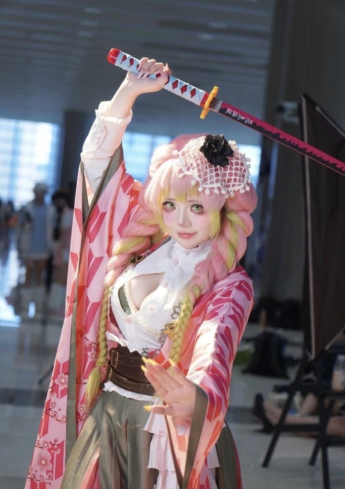 cosplay Luyến Trụ đáng yêu