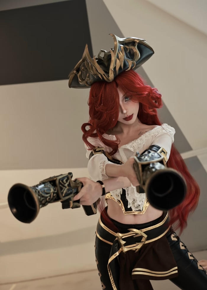 cosplay anime nữ cool ngầu