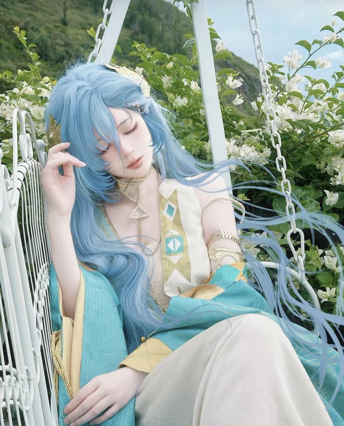 cosplay anime nữ thần quyến rũ