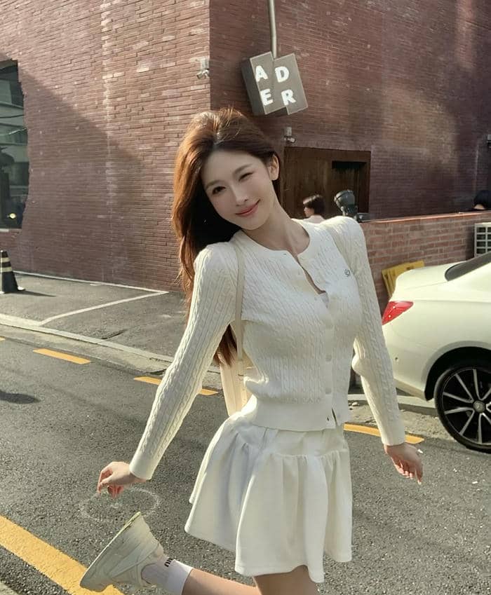 girl hàn quốc mặc váy dễ thương