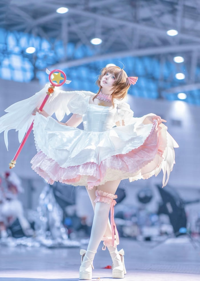 hình cosplay anime nhẹ nhàng tinh tế