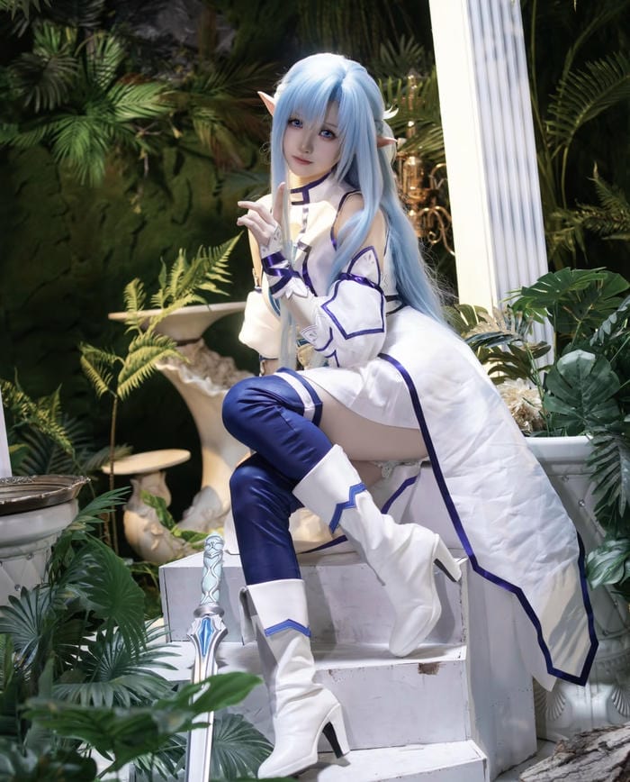 hình cosplay anime phong cách thời trang