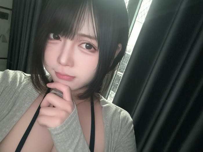 vẻ ngoài nổi bật của Pi Tiên